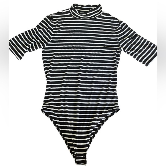 Cupio Black and White Striped Size Small Mock Neck Bodysuit - Picture 1 of 4
